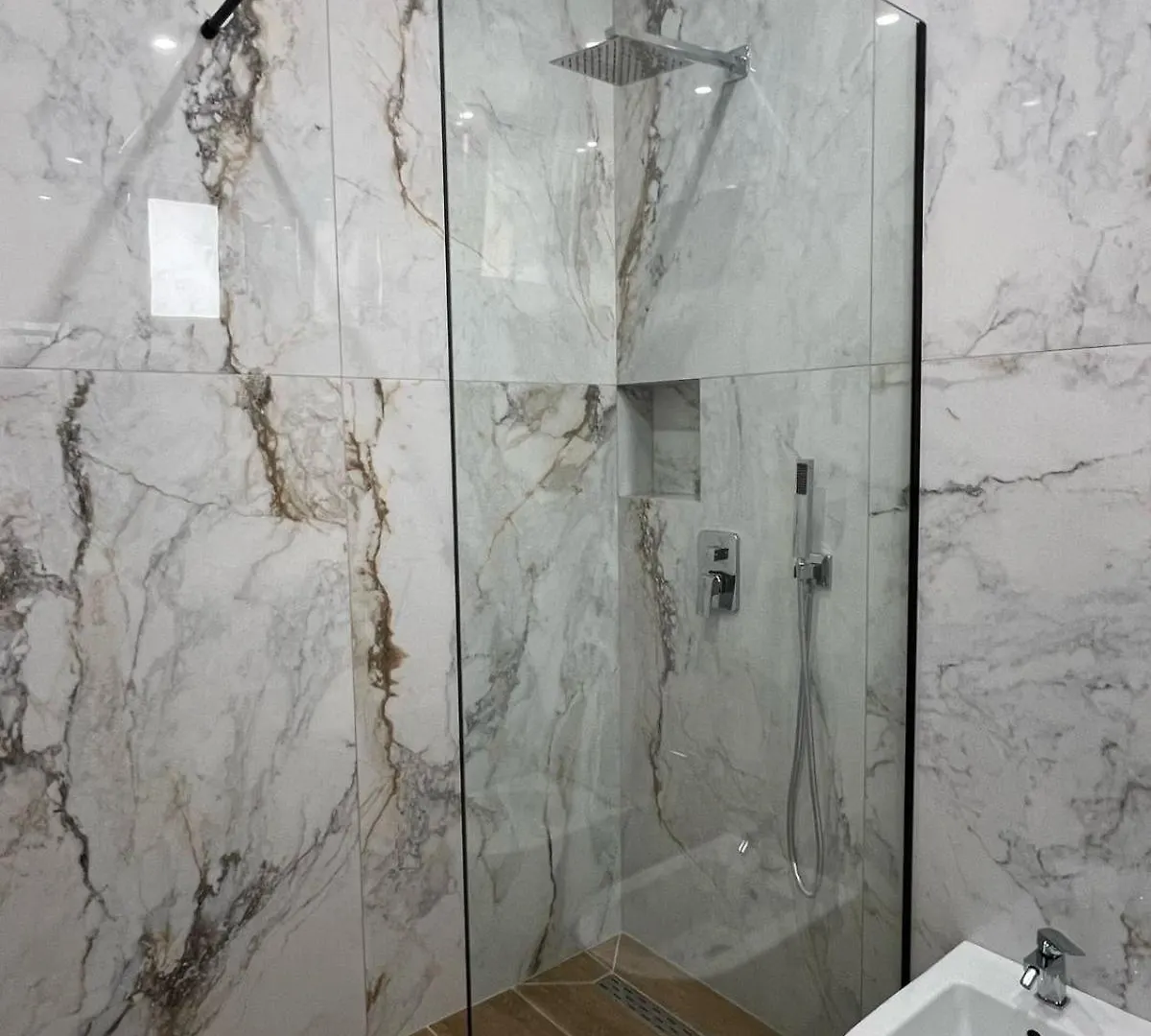 Villa Blu Wlora Pensjonat