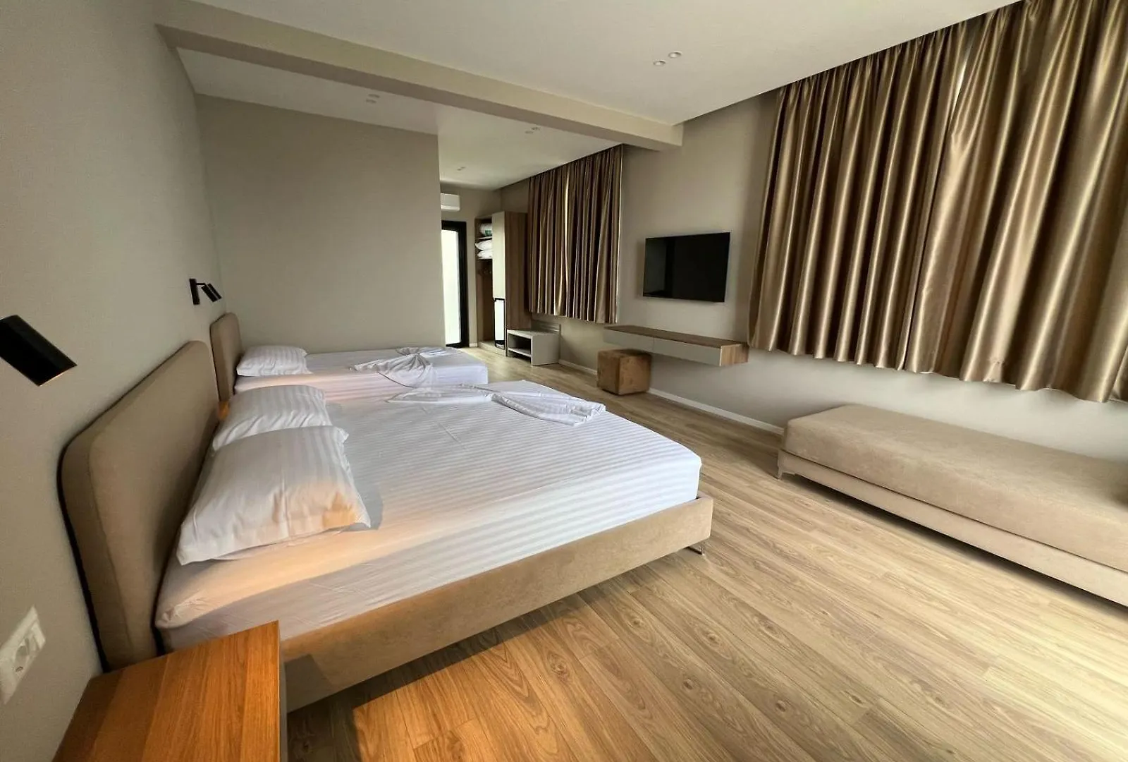 Villa Blu Vlorë 招待所